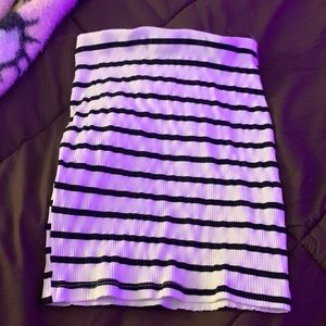 Black and white striped short pencil skirt